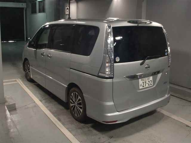 NISSAN SERENA 2015