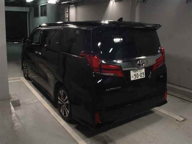 TOYOTA ALPHARD 2018