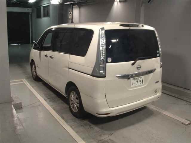 NISSAN SERENA 2015