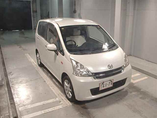 DAIHATSU MOVE 2012