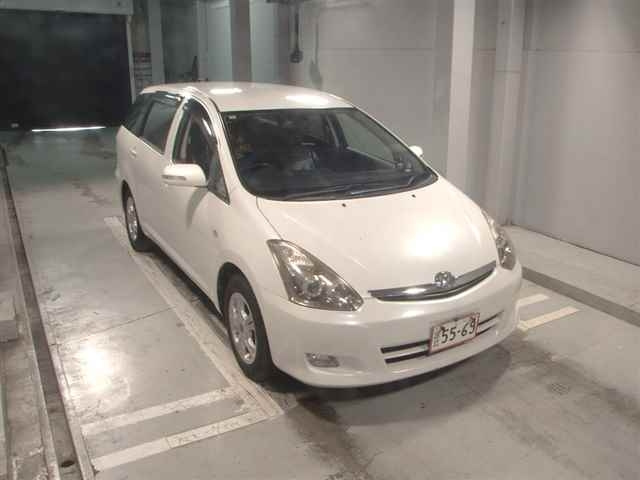 TOYOTA WISH 2008
