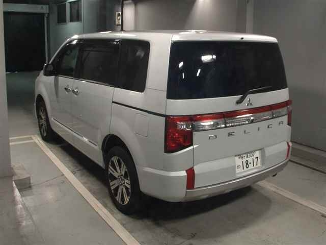 MITSUBISHI DELICA D5 2025