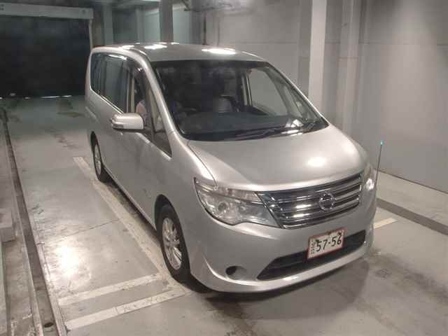 NISSAN SERENA 2015