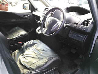 NISSAN SERENA 2015