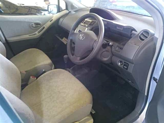 TOYOTA VITZ 2008