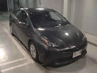 TOYOTA PRIUS 2019