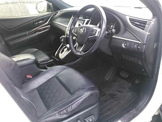 TOYOTA HARRIER 2014