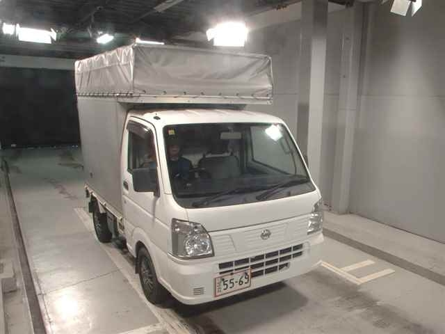 NISSAN CLIPPER TRUCK 2017
