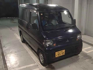 MITSUBISHI MINICAB VAN 2011