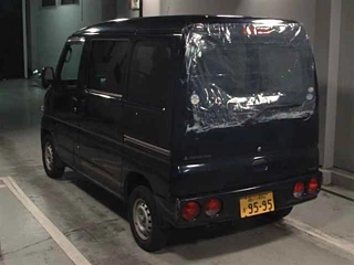 MITSUBISHI MINICAB VAN 2011