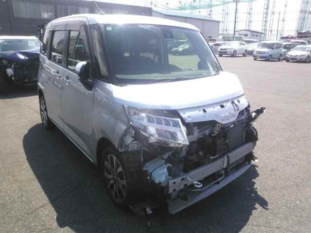 TOYOTA ROOMY 2018
