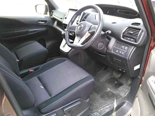 NISSAN SERENA 2017