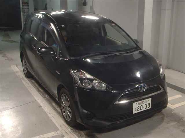 TOYOTA SIENTA 2017