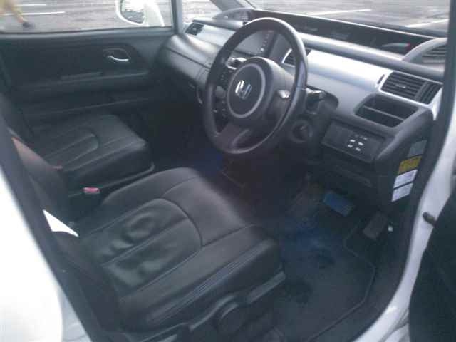 HONDA STEP WAGON 2009