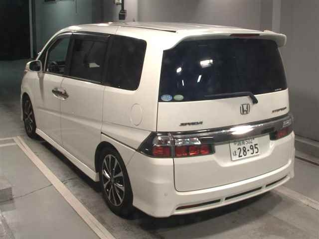 HONDA STEP WAGON 2009
