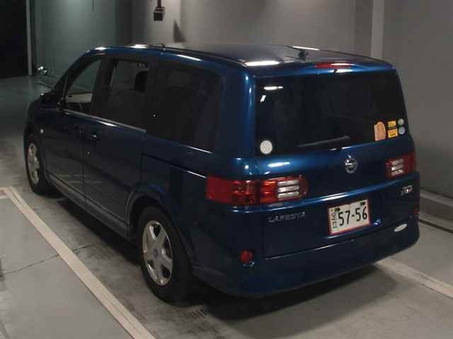 NISSAN LAFESTA 2010