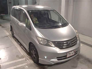 HONDA FREED 2008