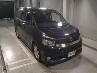 TOYOTA VOXY 2008