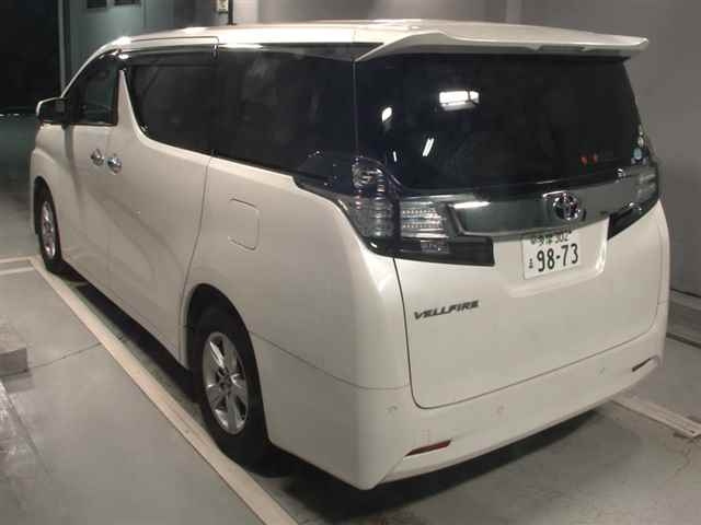 TOYOTA VELLFIRE 2015