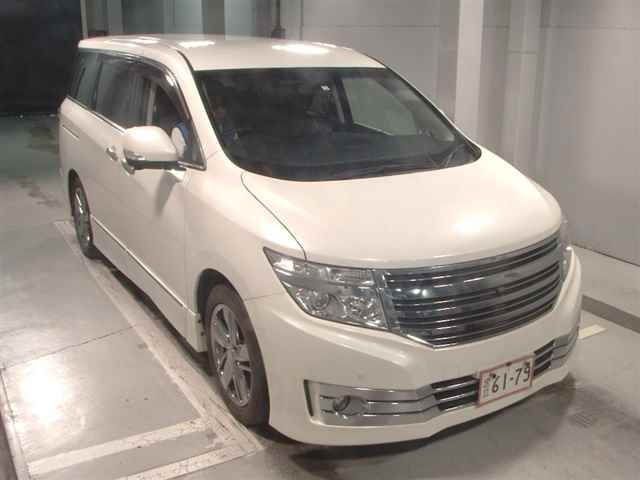 NISSAN ELGRAND 2012