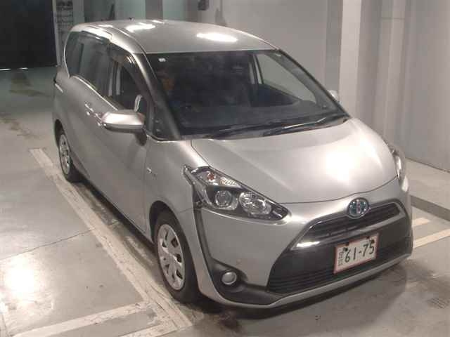 TOYOTA SIENTA 2016