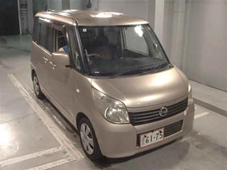NISSAN ROOX 2011