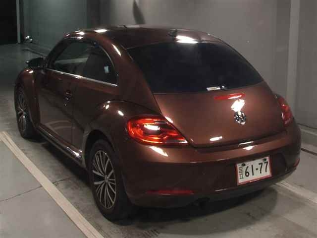 VOLKSWAGEN THE BEETLE 2016