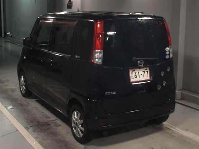 NISSAN ROOX 2010