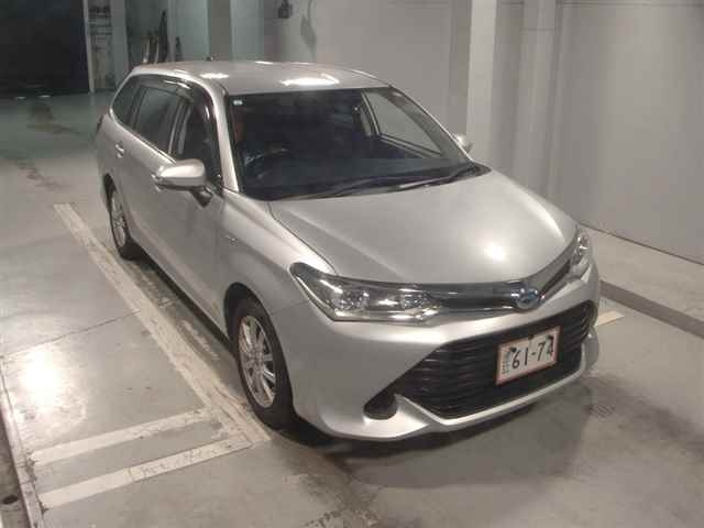TOYOTA COROLLA FIELDER 2015