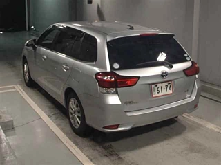 TOYOTA COROLLA FIELDER 2015