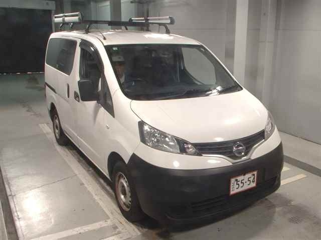 NISSAN NV200 2020