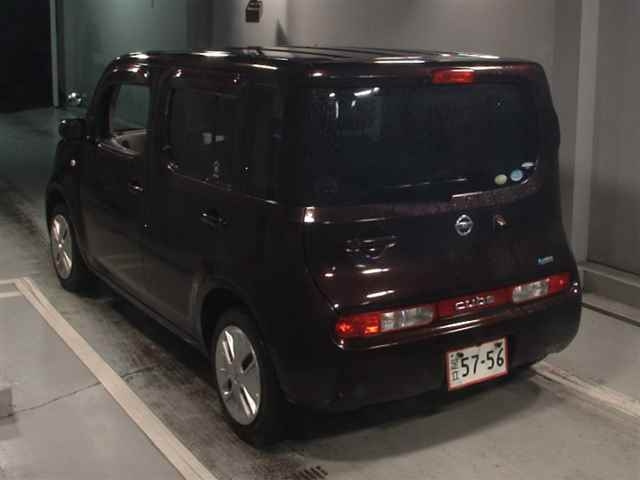 NISSAN CUBE 2011