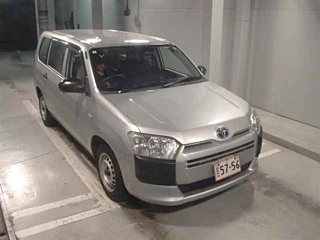 TOYOTA PROBOX 2022