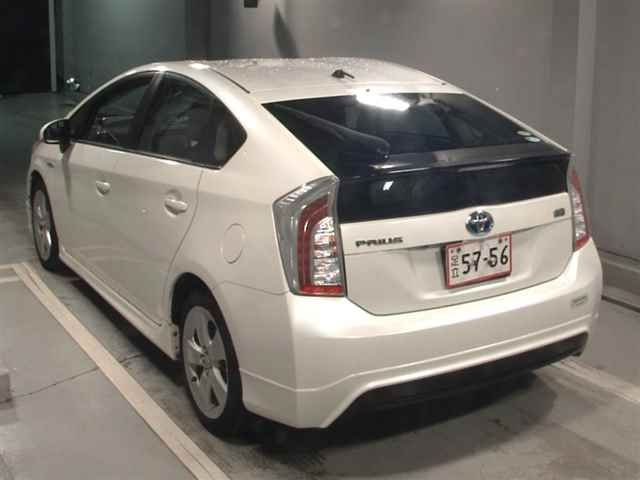 TOYOTA PRIUS 2014