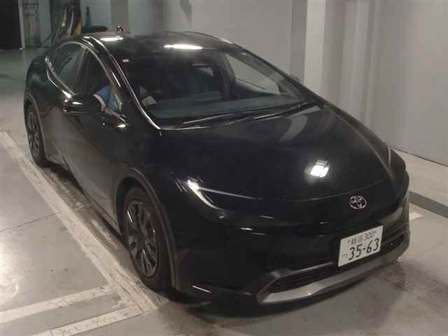 TOYOTA PRIUS 2024