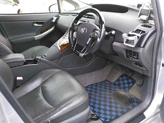 TOYOTA PRIUS 2010