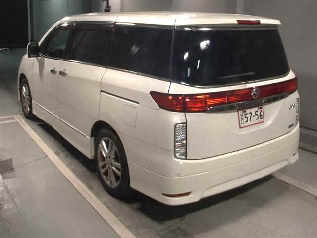 NISSAN ELGRAND 2011