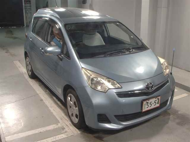 TOYOTA RACTIS 2012