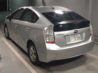TOYOTA PRIUS 2011
