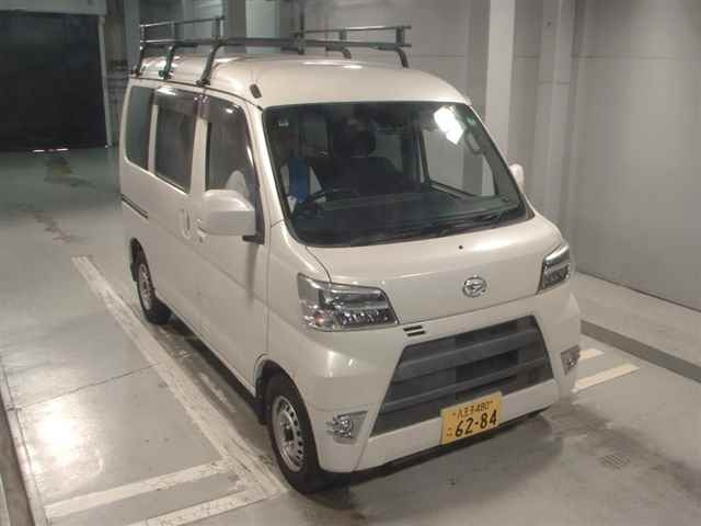DAIHATSU HIJET VAN 2018