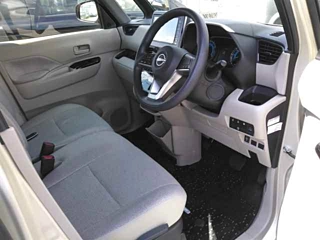 NISSAN ROOX 2023