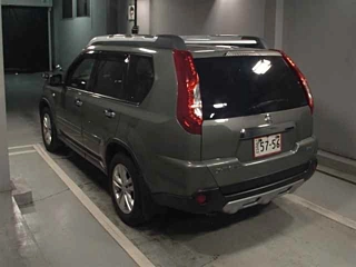 NISSAN X-TRAIL 2013