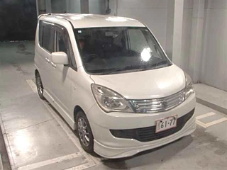 SUZUKI SOLIO 2013