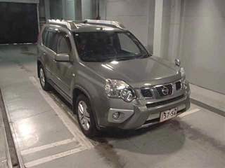 NISSAN X-TRAIL 2013