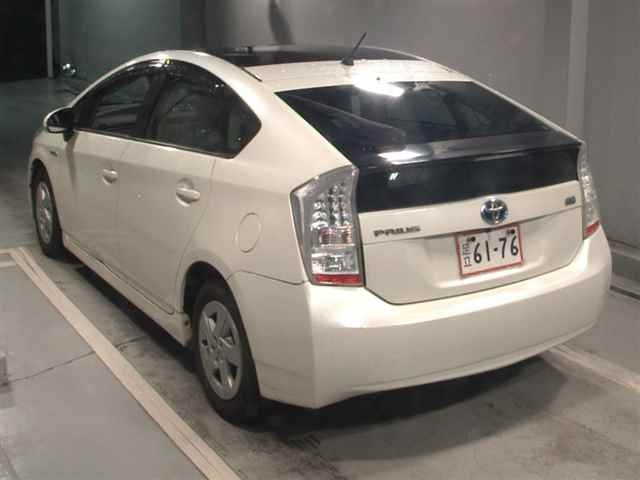 TOYOTA PRIUS 2010