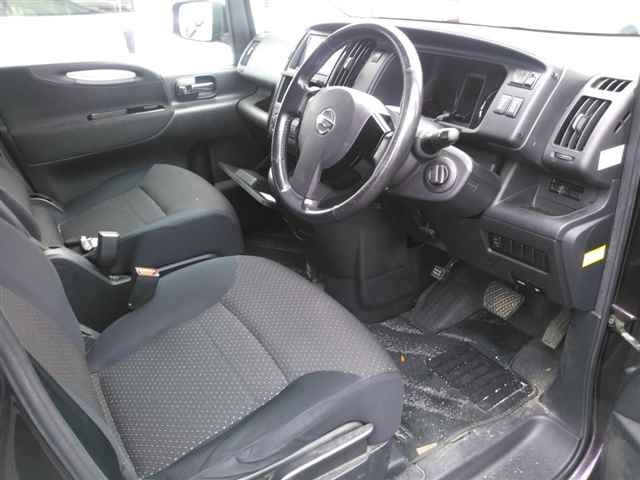 NISSAN SERENA 2008