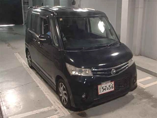NISSAN ROOX 2010