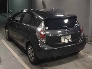 TOYOTA AQUA 2014