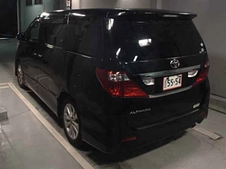 TOYOTA ALPHARD 2011