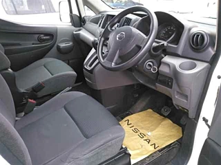NISSAN NV200 2010